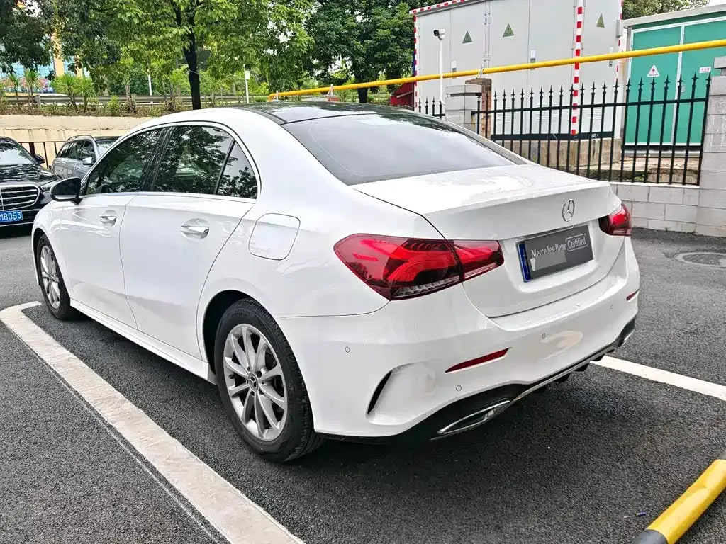 Mercedes-Benz A-Class — фото 12