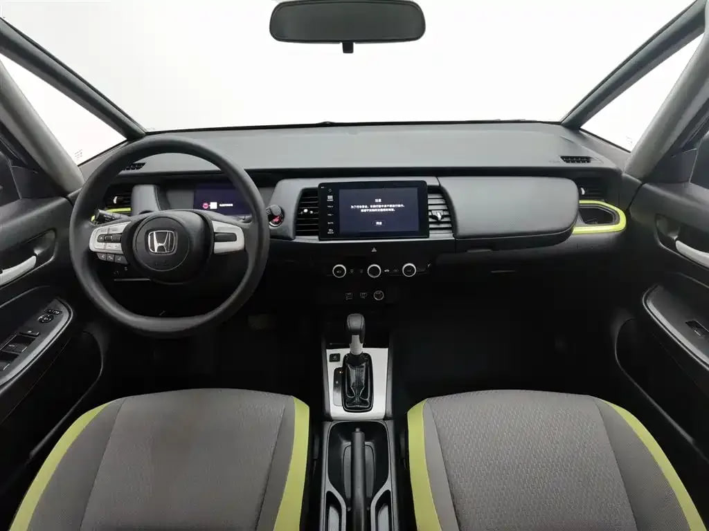 Honda Fit — фото 15