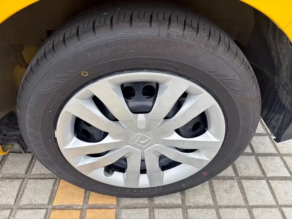 Honda Fit — фото 5