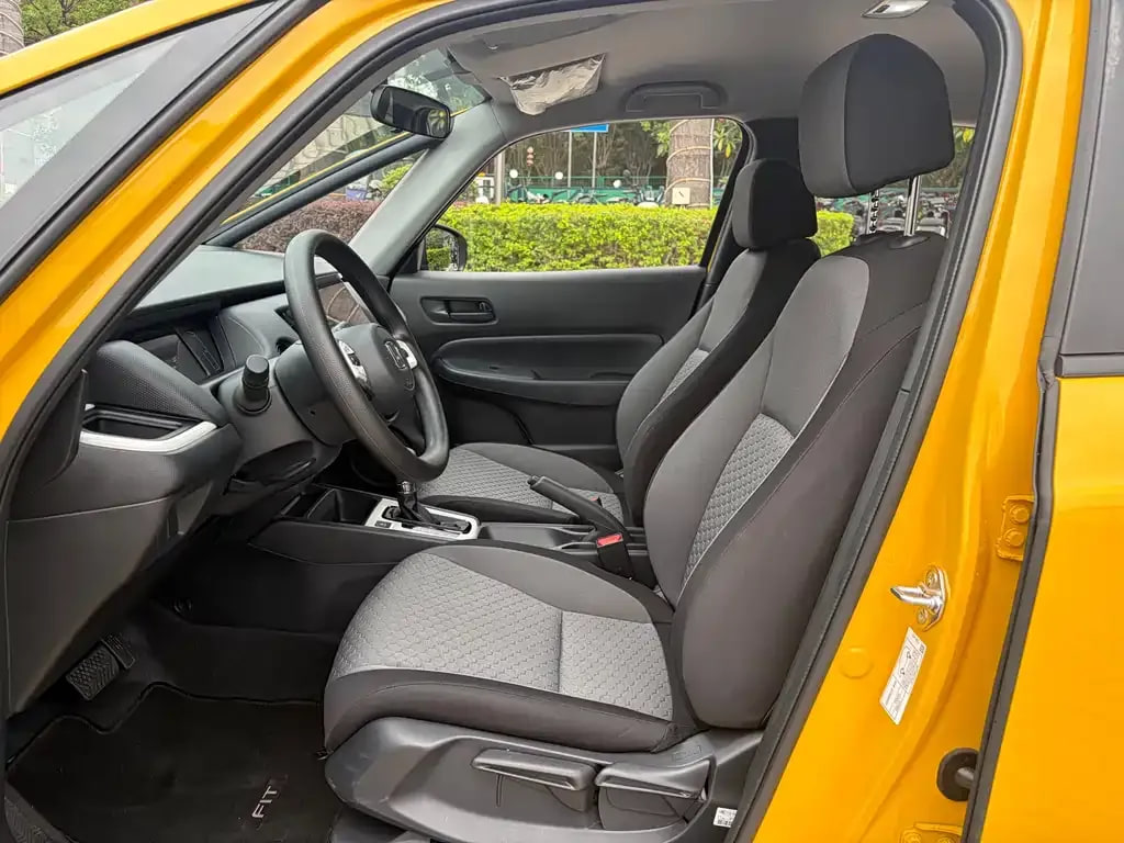 Honda Fit — фото 9