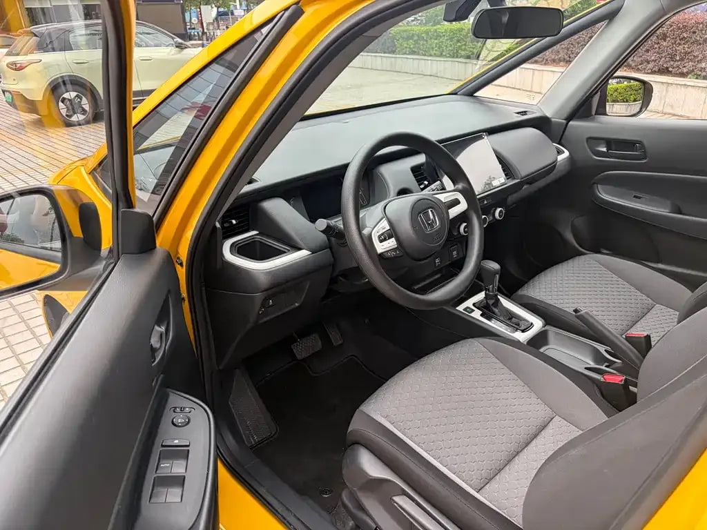 Honda Fit — фото 12