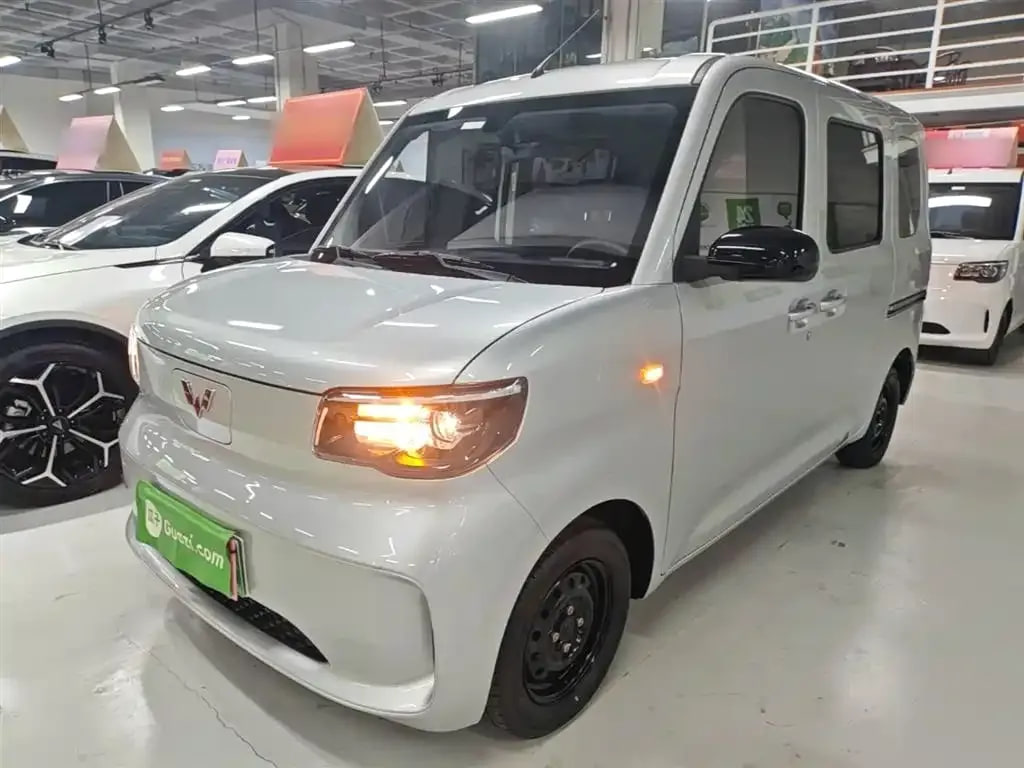 Wuling Zhiguang EV