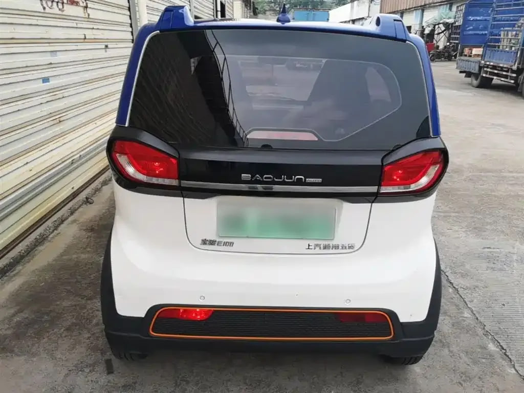 Baojun E100 — фото 2