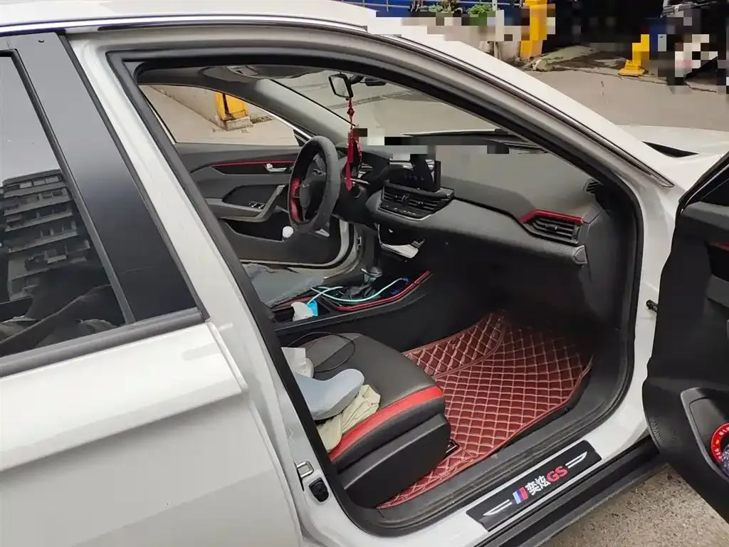 Dongfeng Yixuan GS — фото 11