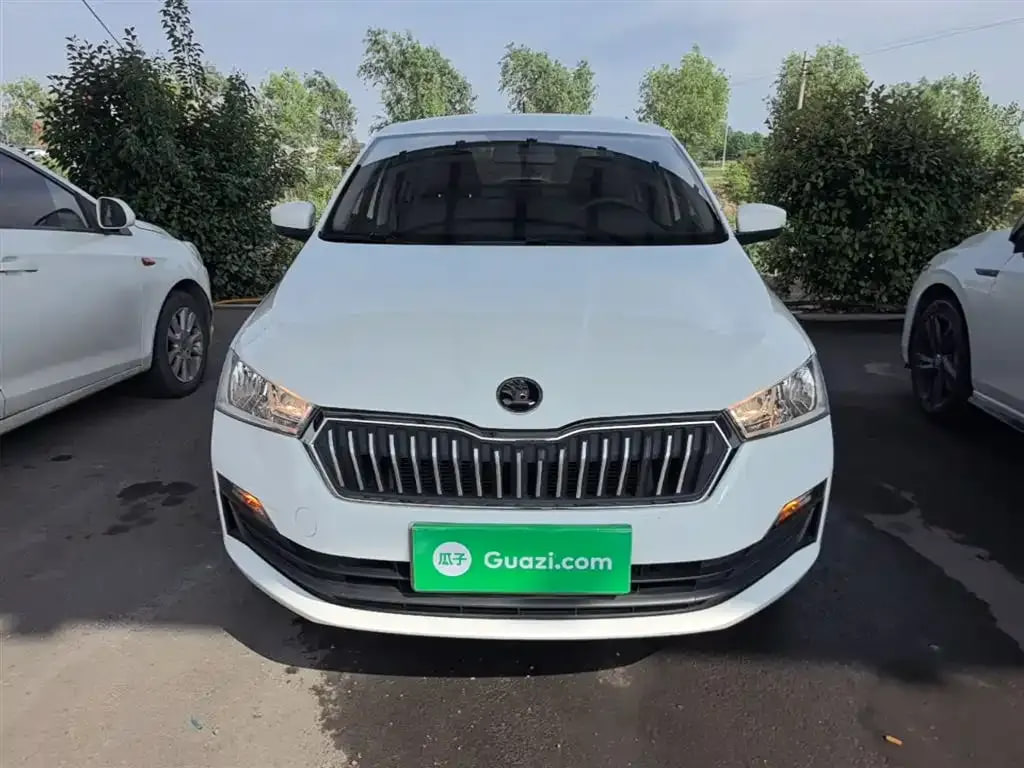 Skoda Rapid — фото 7