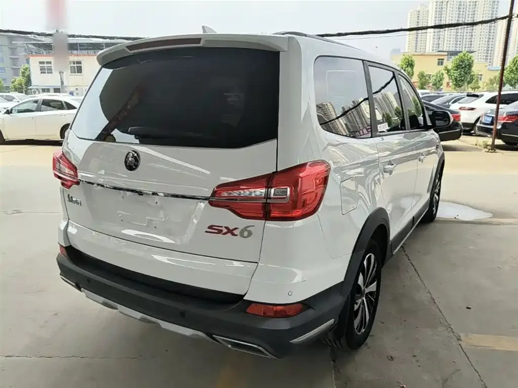 Dongfeng Feng Xing SX6 — фото 2