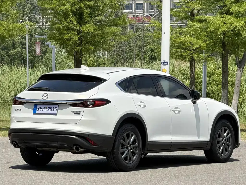 Mazda CX-4 — фото 13