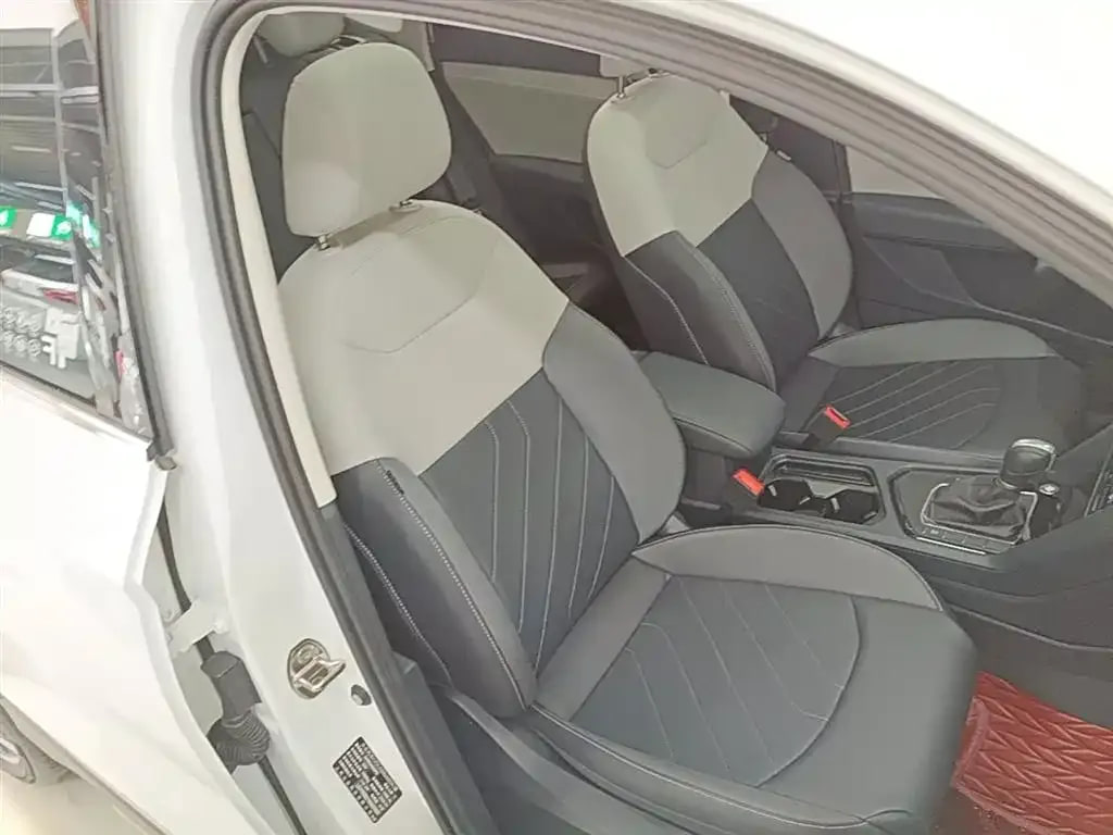Volkswagen Tharu — фото 3