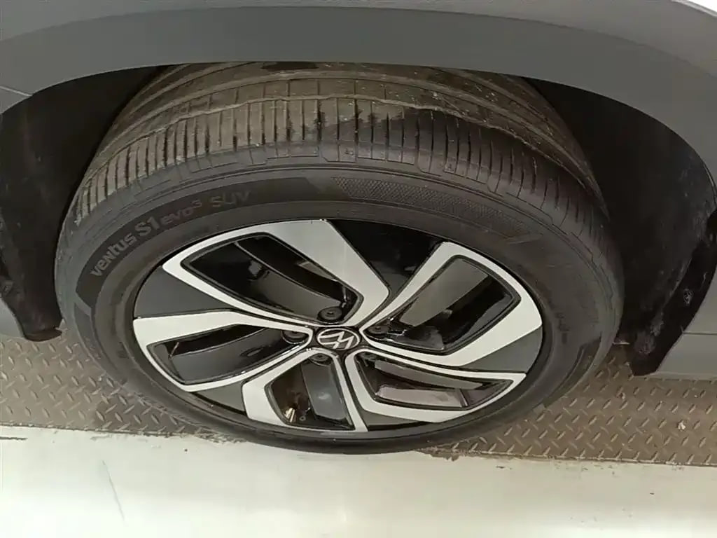 Volkswagen Tharu — фото 12