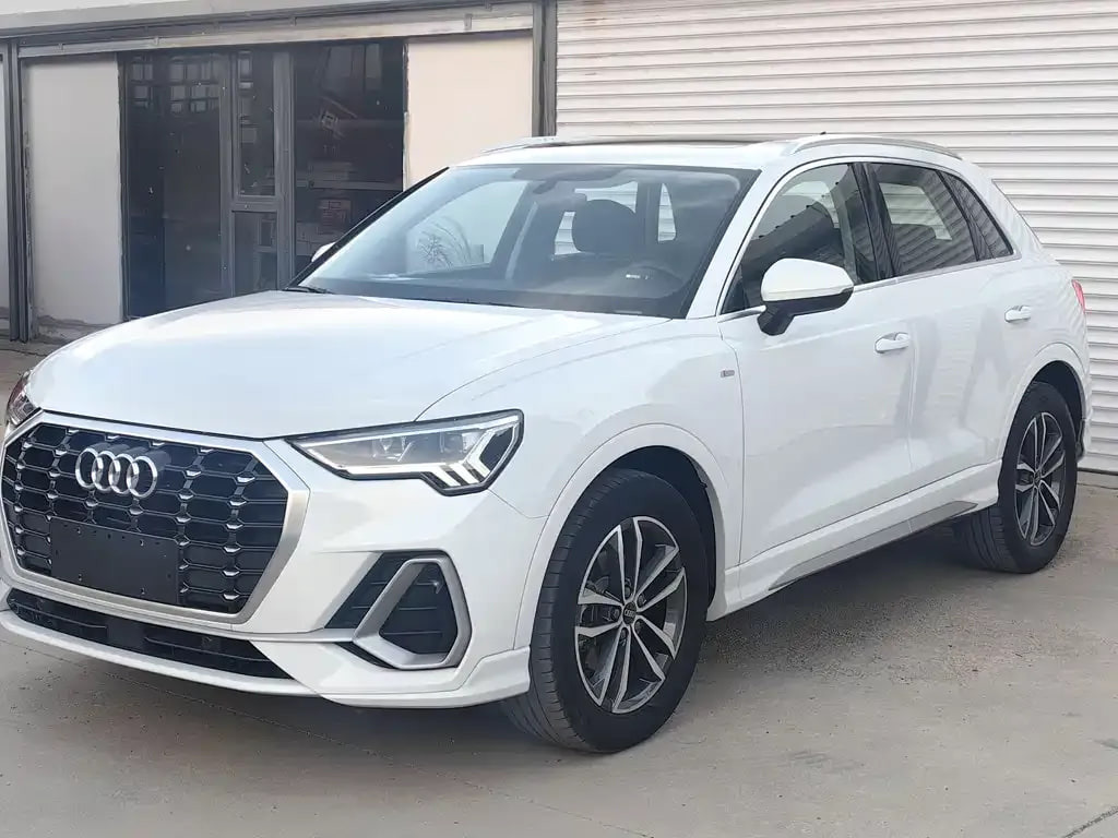 Audi Q3 — фото 5