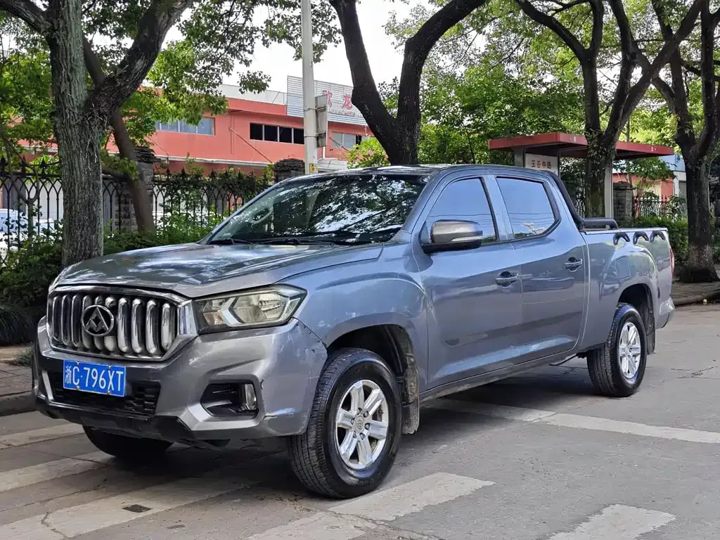 SAIC Maxus T60