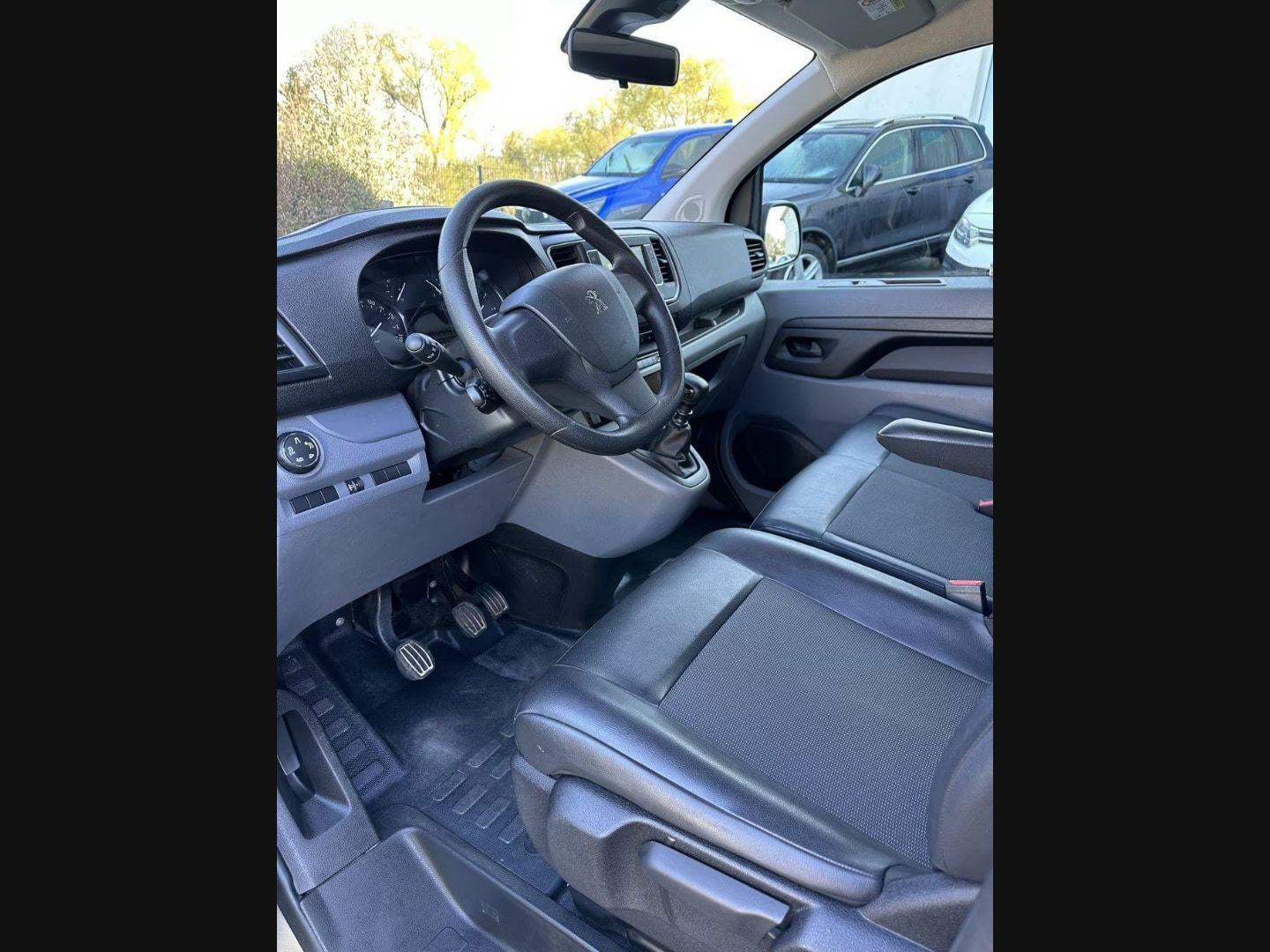 Peugeot Expert — фото 14