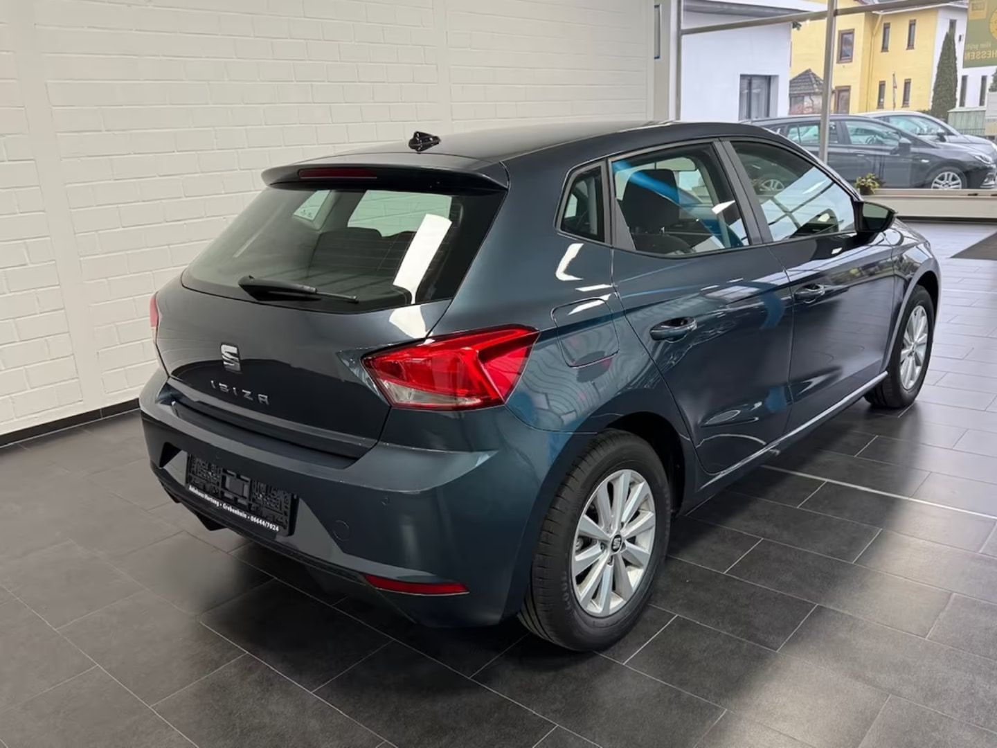 Seat Ibiza — фото 4
