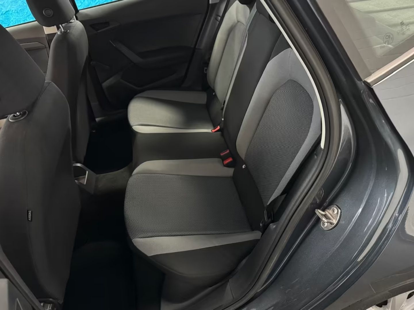 Seat Ibiza — фото 14