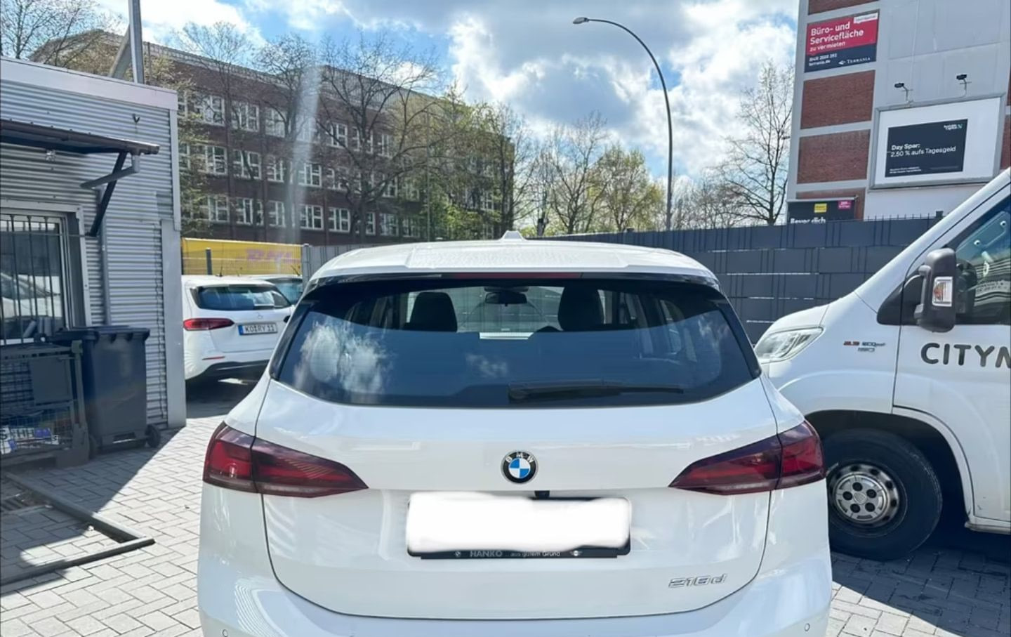 BMW 218 Active Tourer — фото 4
