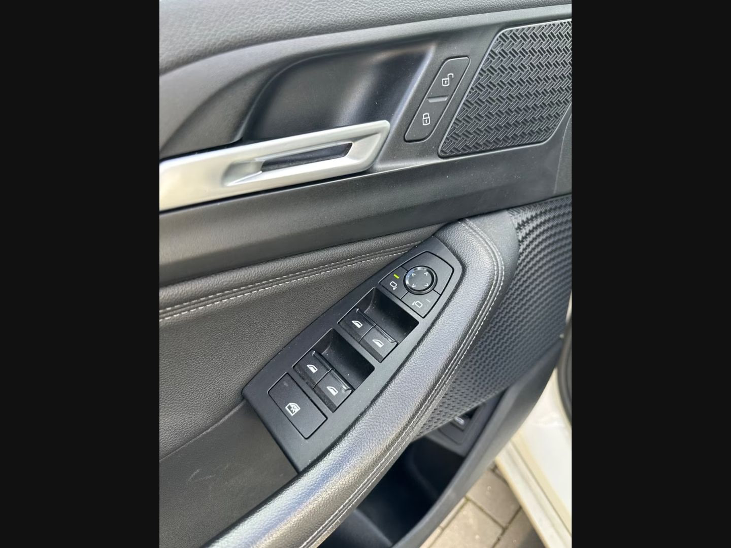 BMW 218 Active Tourer — фото 10