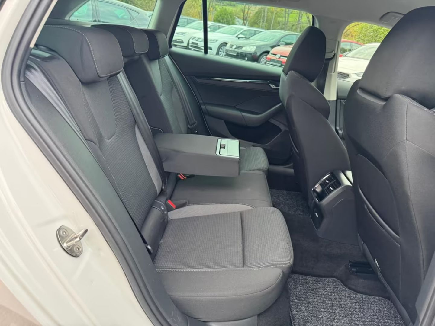 Skoda Octavia — фото 13