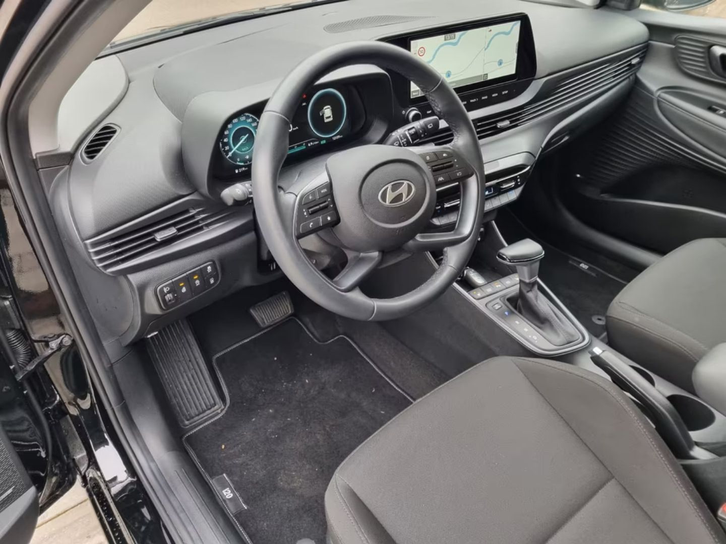 Hyundai i20 — фото 12