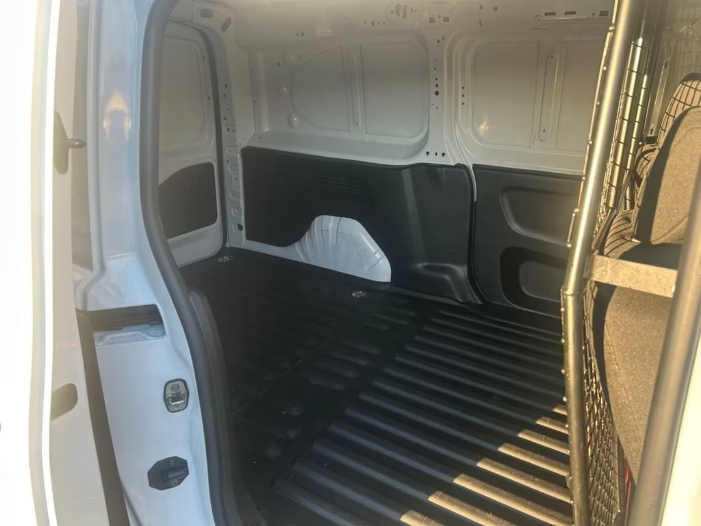Opel Combo — фото 13