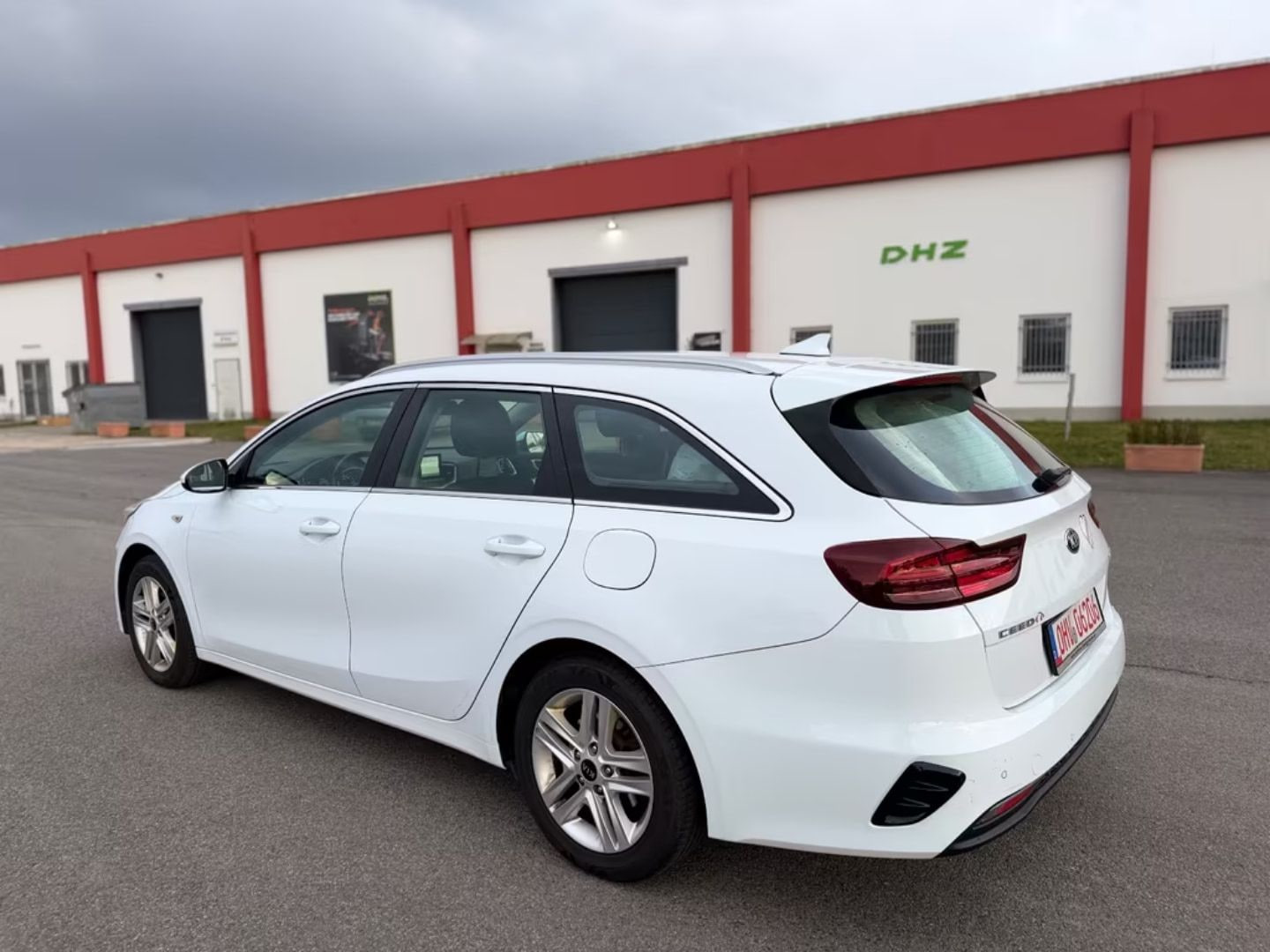 Kia cee'd Sportswagon — фото 6