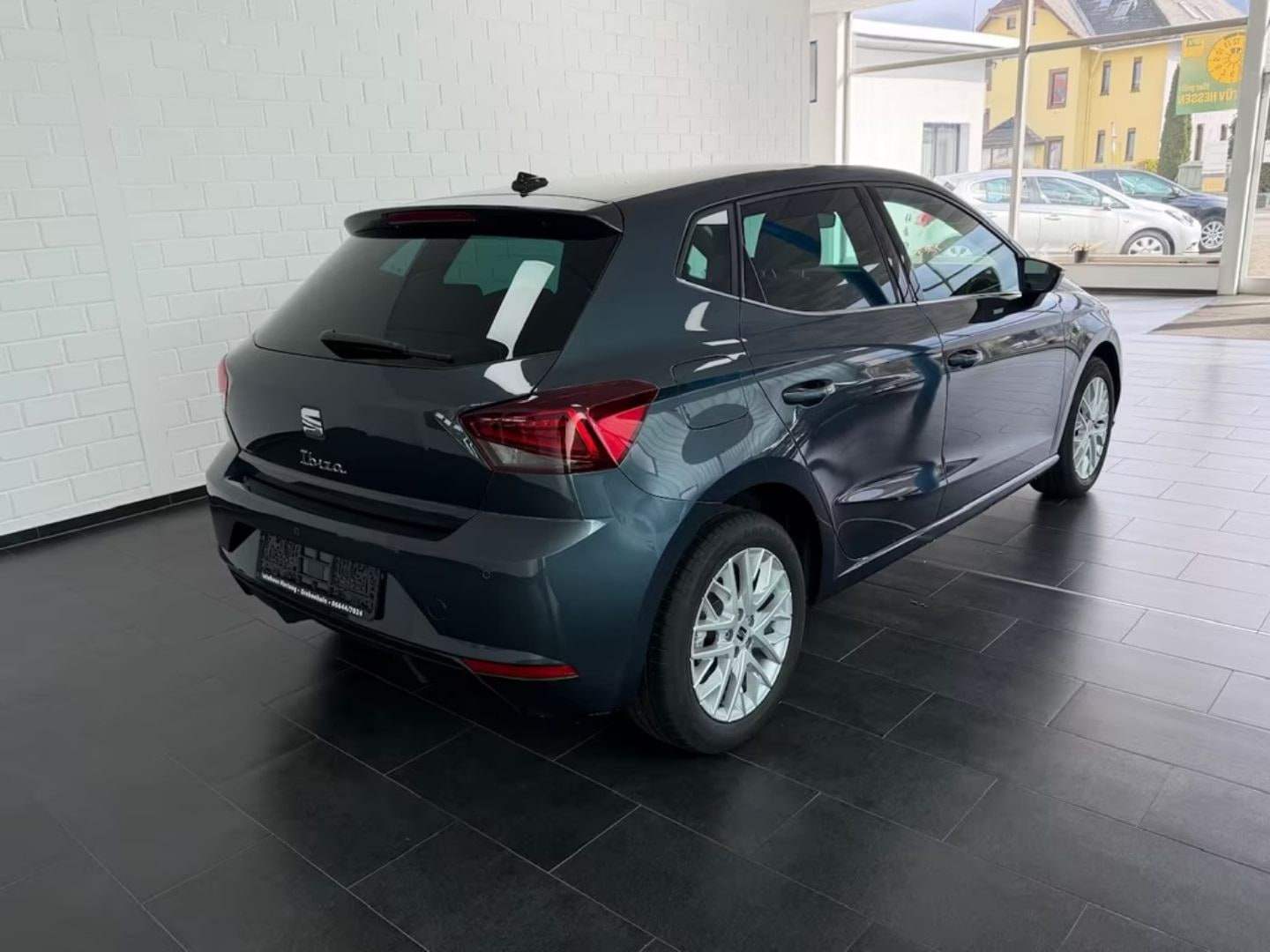 Seat Ibiza — фото 4