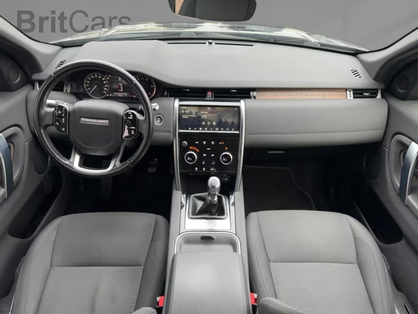 Land Rover Discovery Sport — фото 13