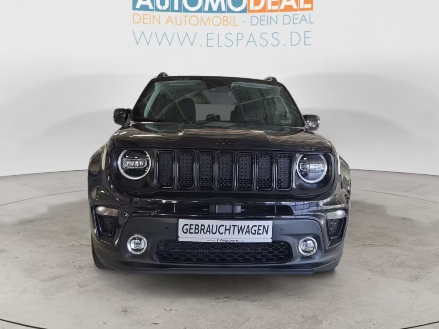 Jeep Renegade — фото 4