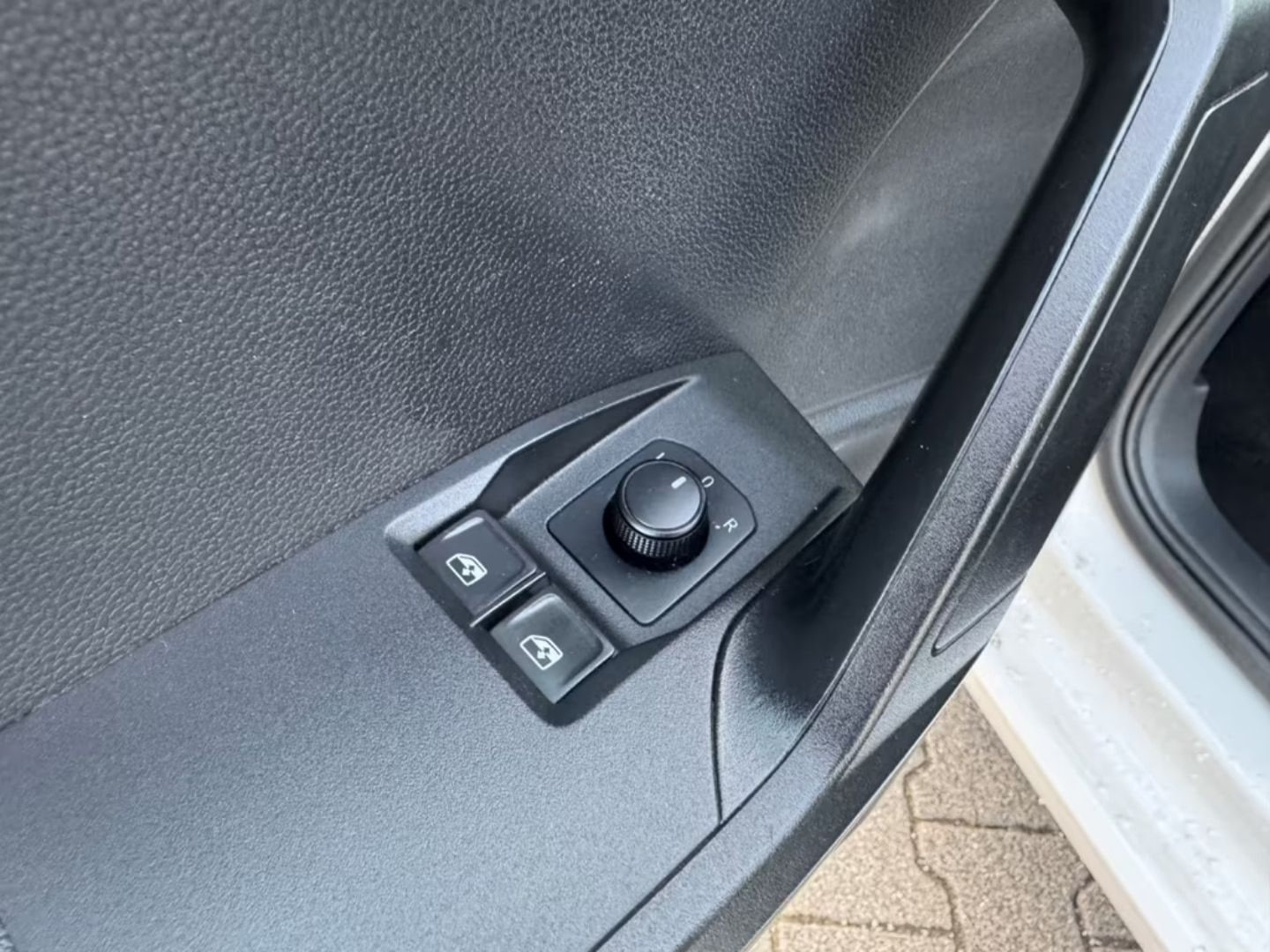 Seat Ibiza — фото 14
