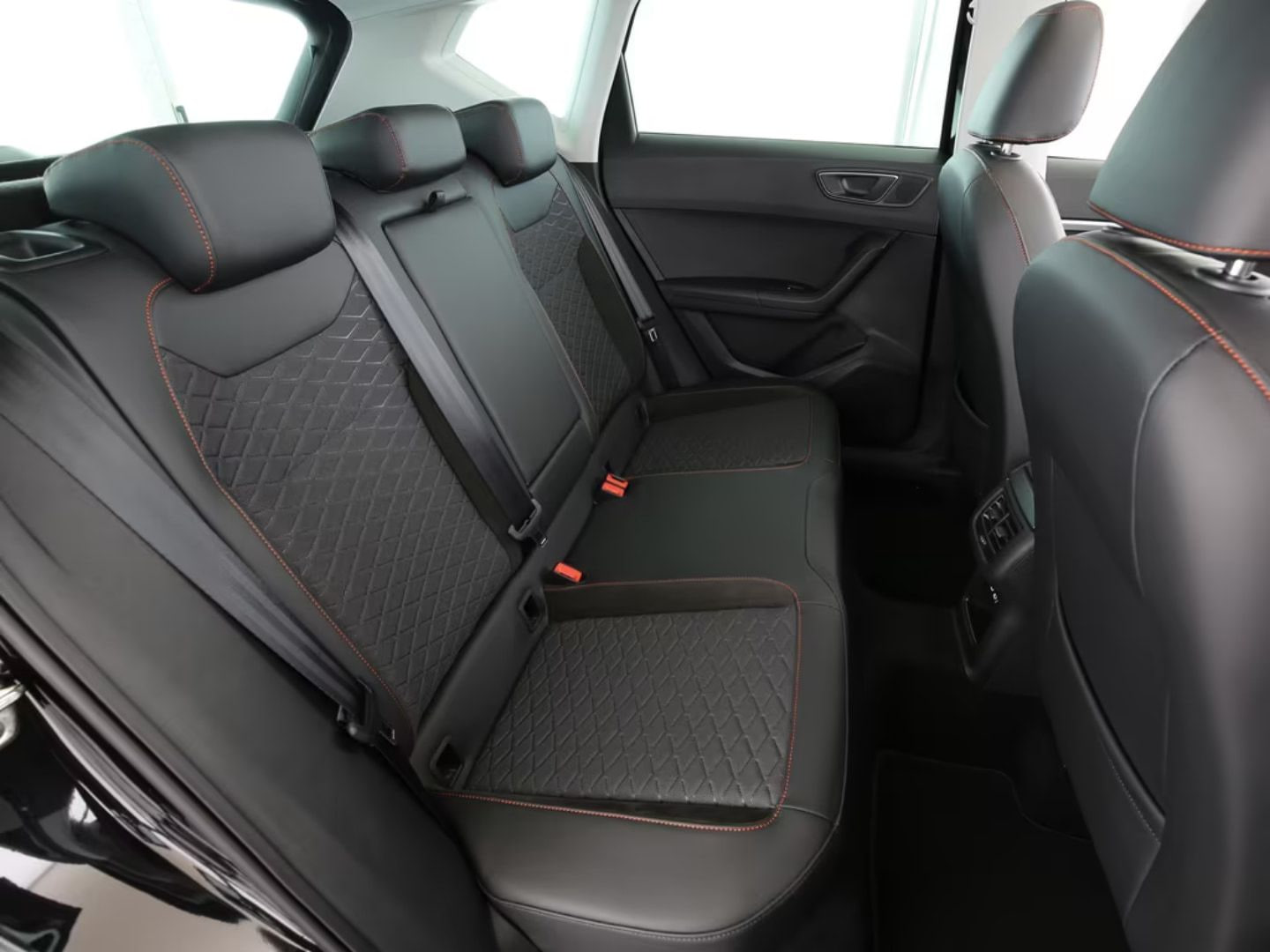 Seat Ateca — фото 9