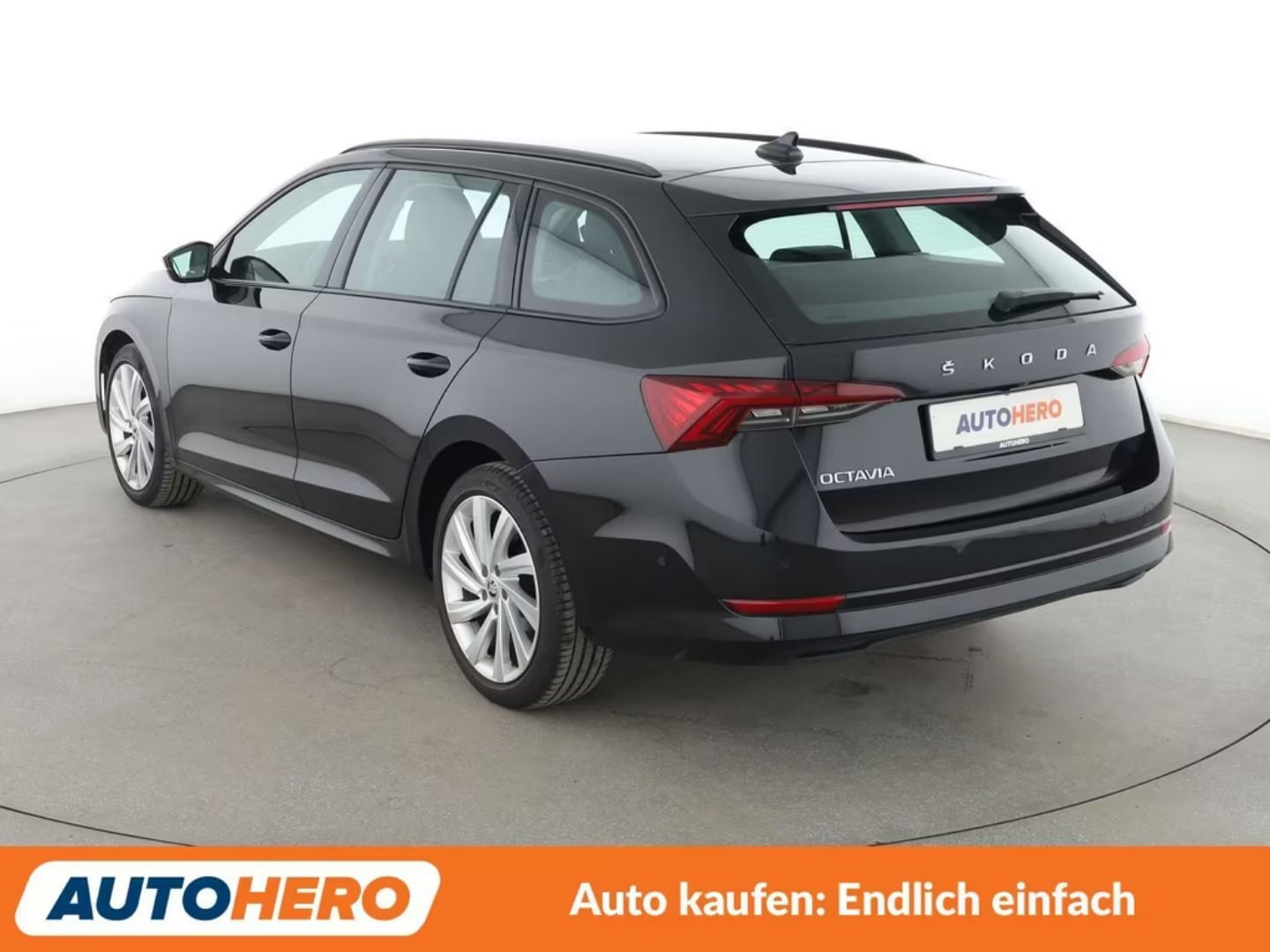 Skoda Octavia — фото 7