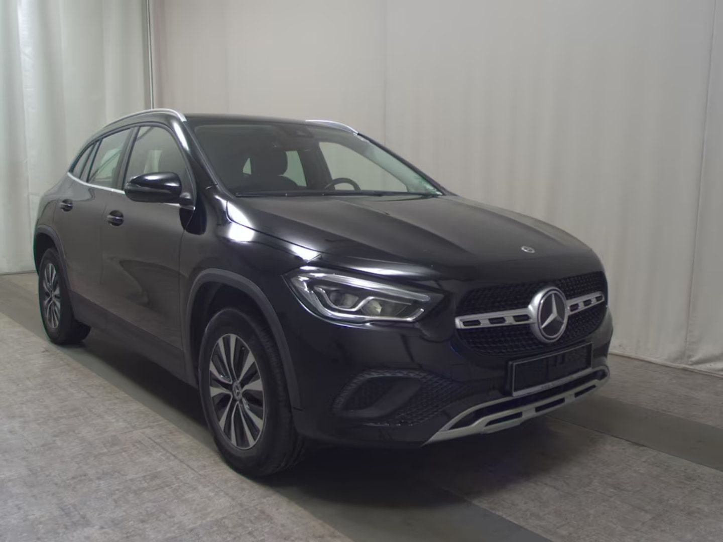 Mercedes-Benz GLA 200 — фото 6
