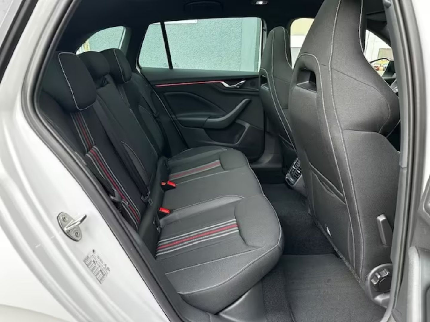 Skoda Scala — фото 3