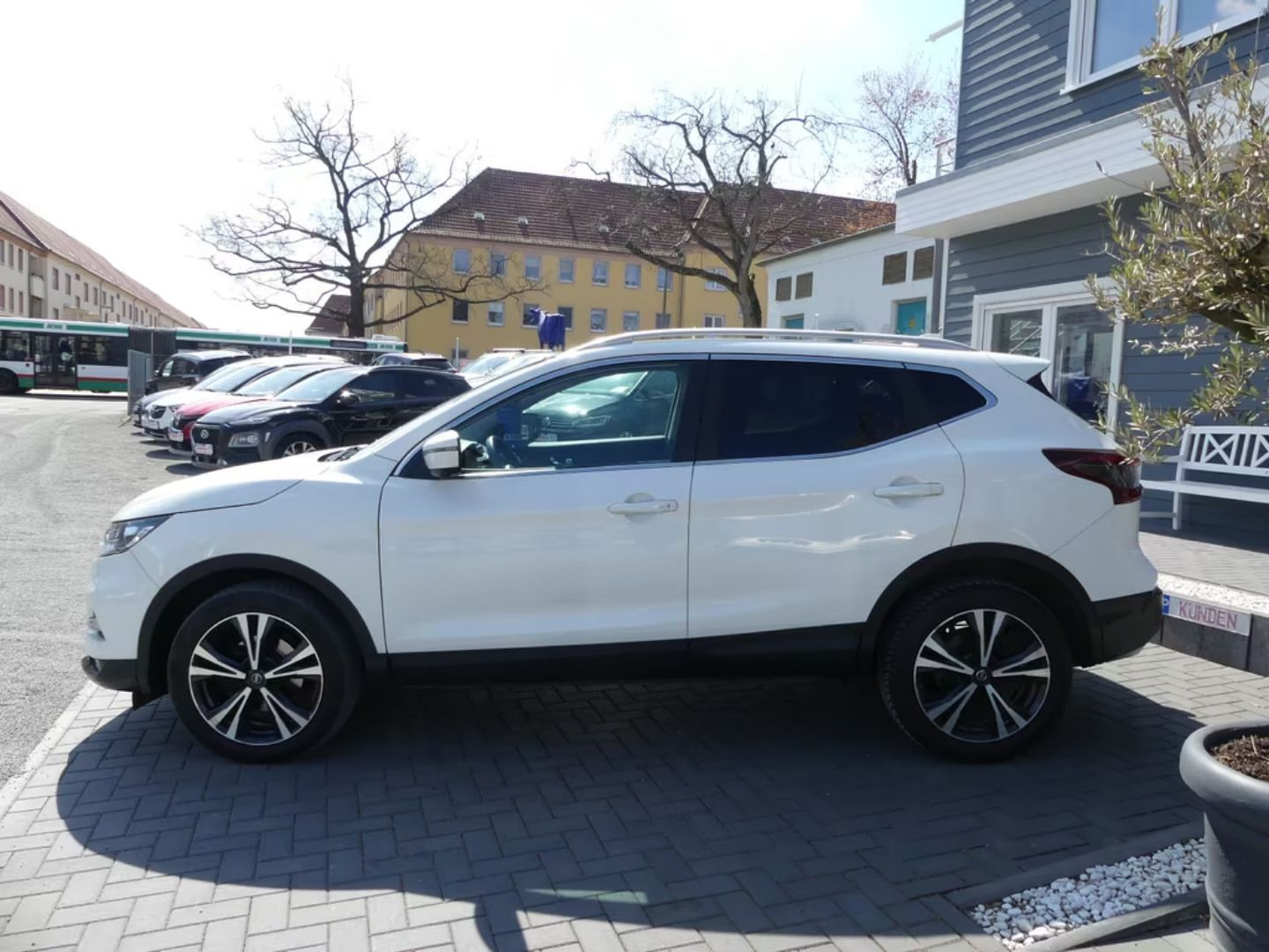 Nissan Qashqai — фото 3