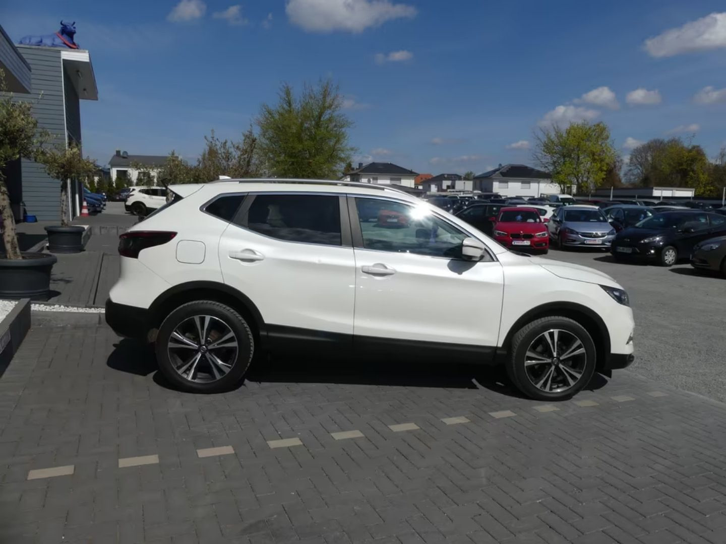 Nissan Qashqai — фото 7