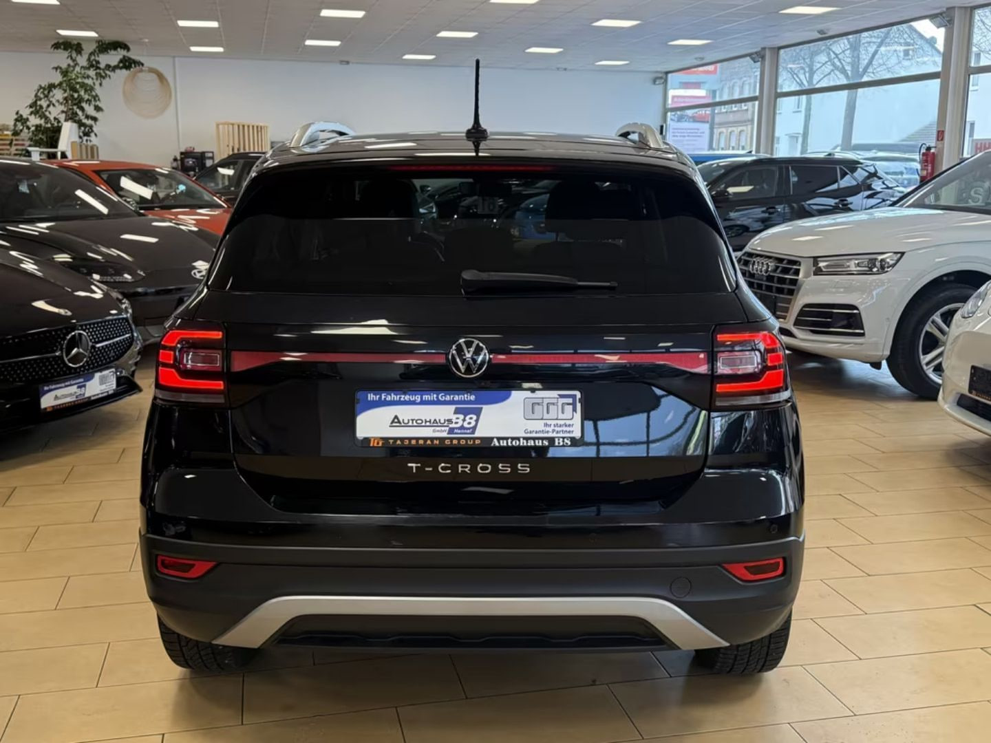 Volkswagen T-Cross — фото 2
