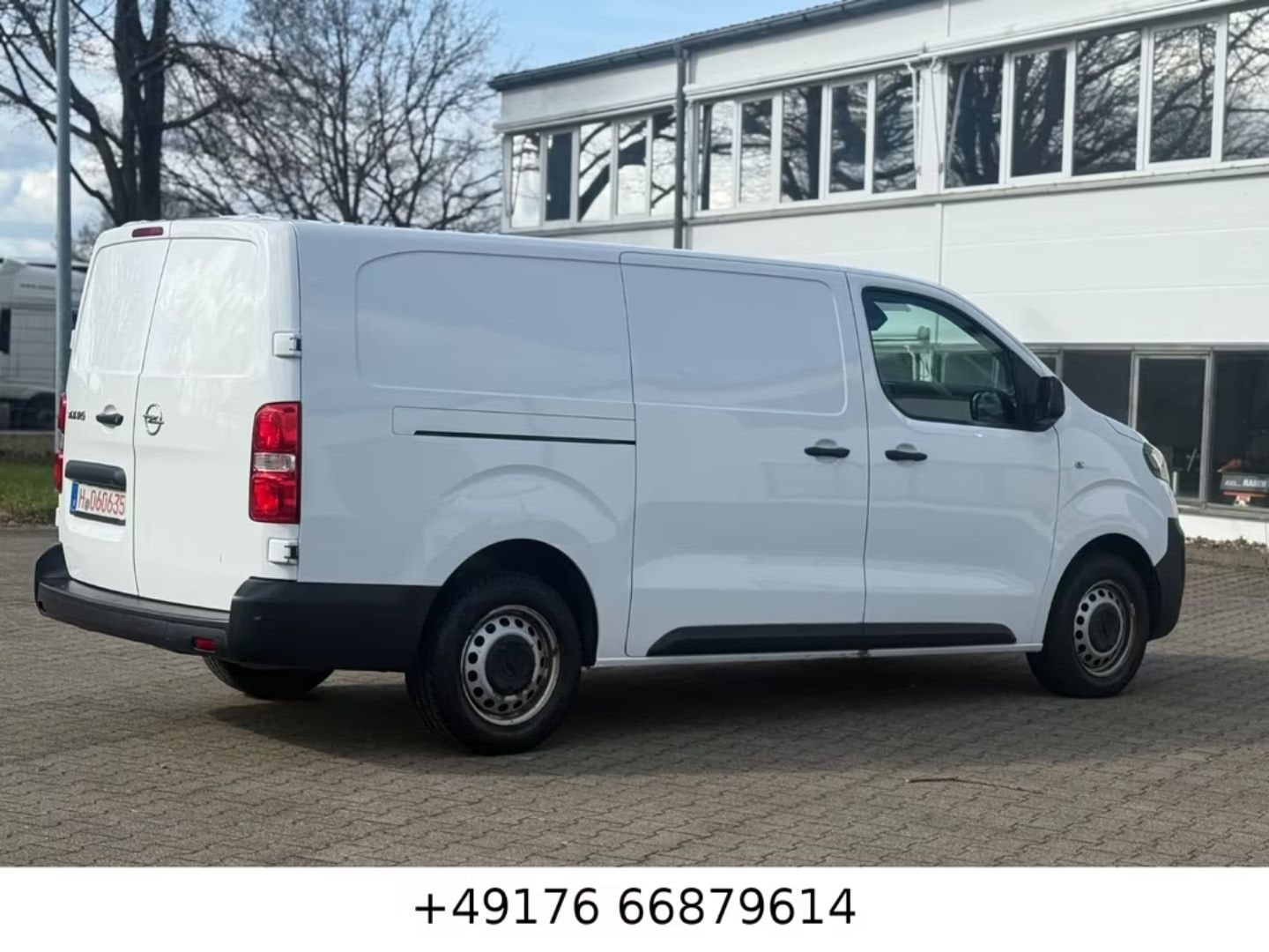 Opel Vivaro — фото 12