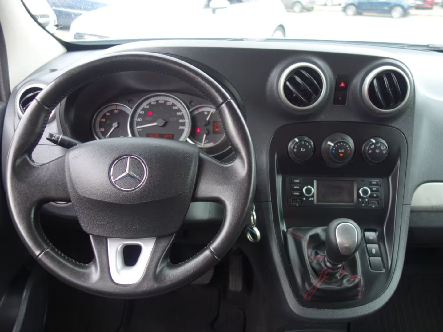 Mercedes-Benz Citan — фото 10