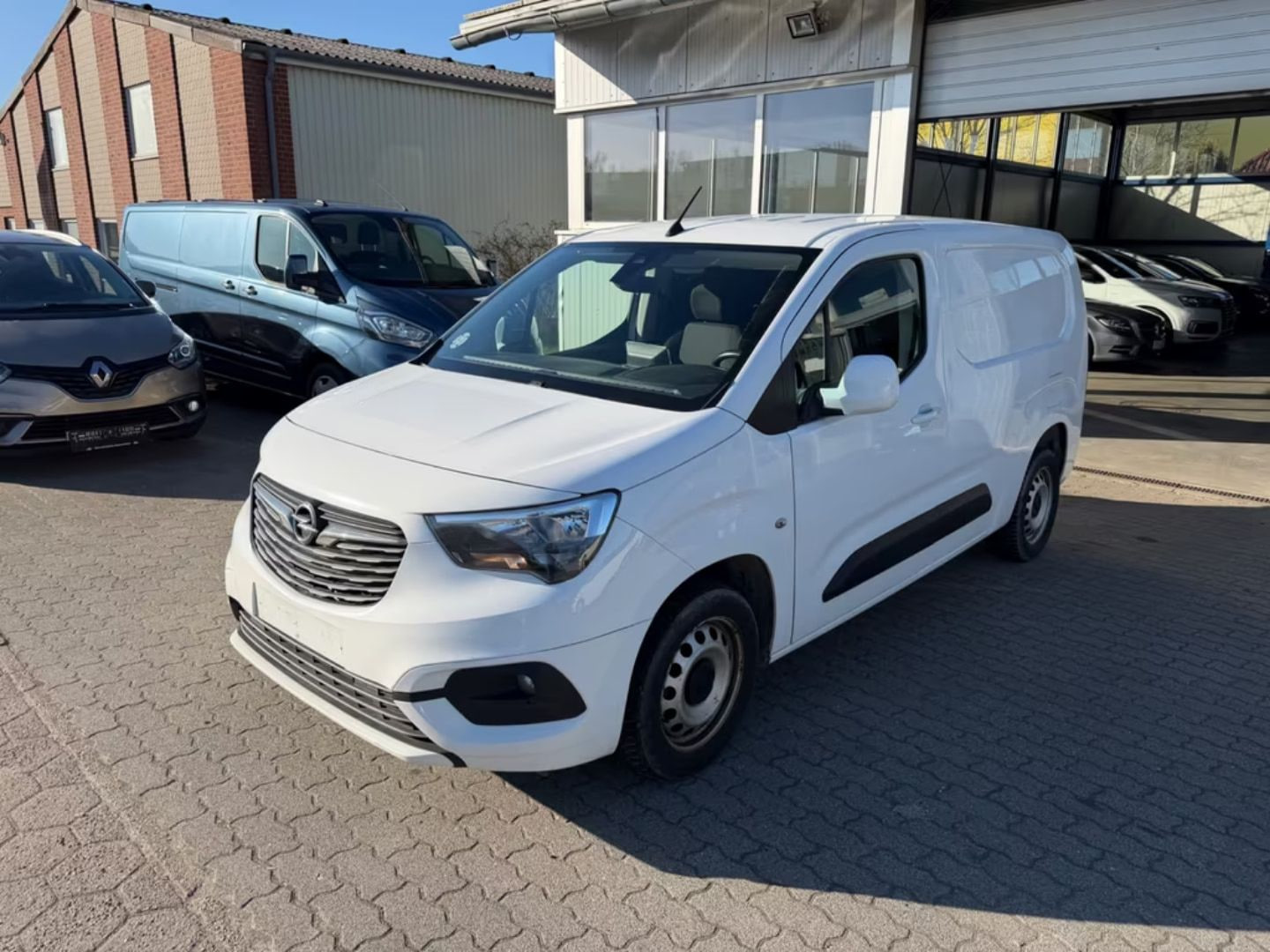 Opel Combo — фото 1