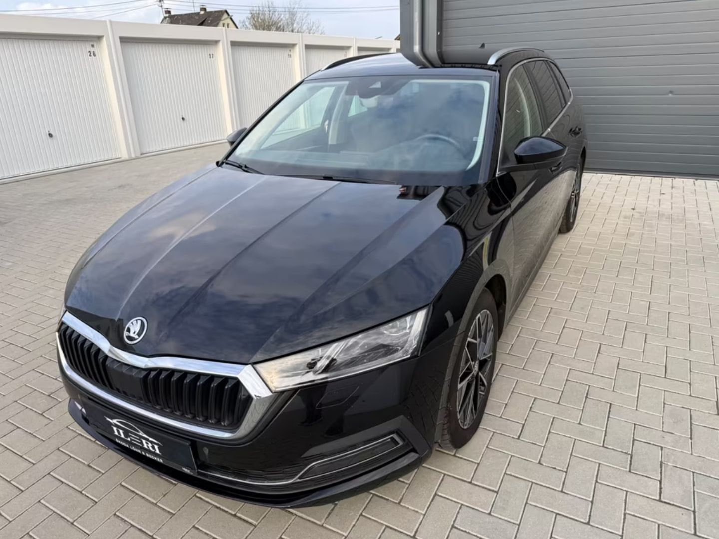 Skoda Octavia — фото 6