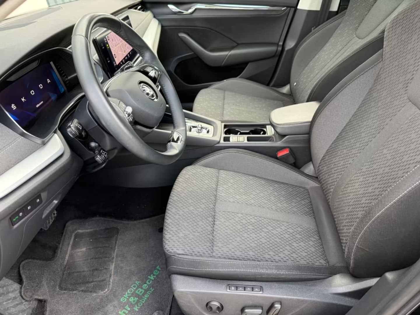 Skoda Octavia — фото 15