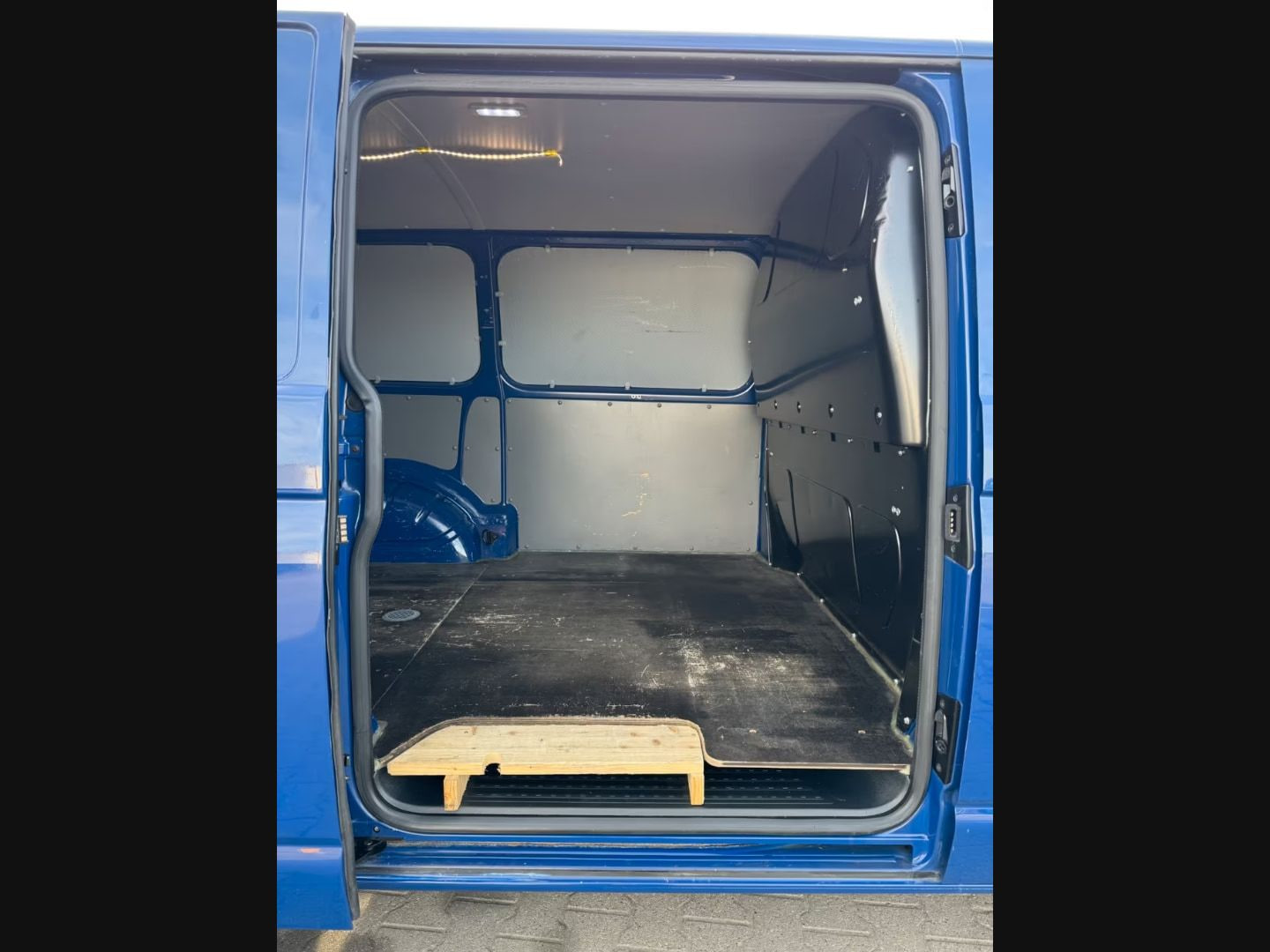 Volkswagen T6 Transporter — фото 9