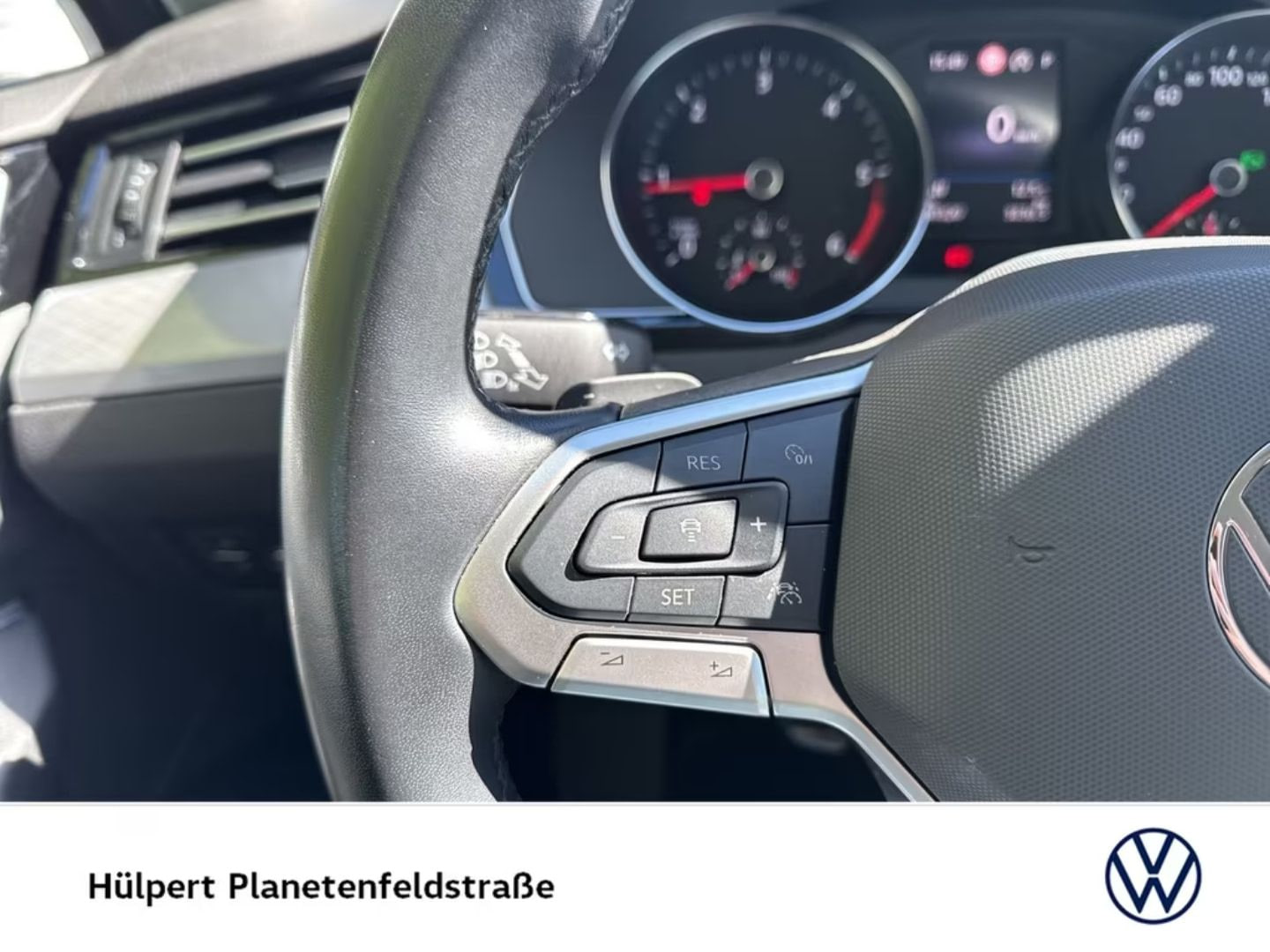 Volkswagen Passat Variant — фото 10