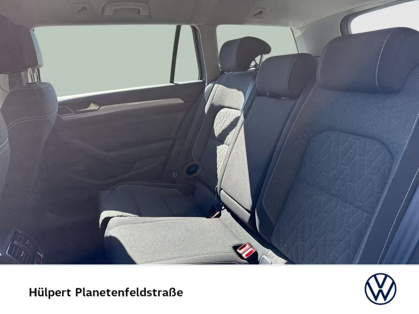 Volkswagen Passat Variant — фото 14