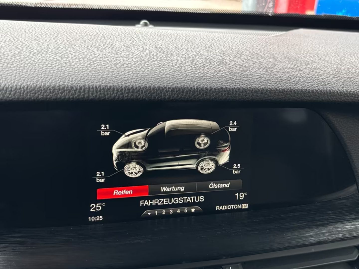 Alfa Romeo Stelvio — фото 10