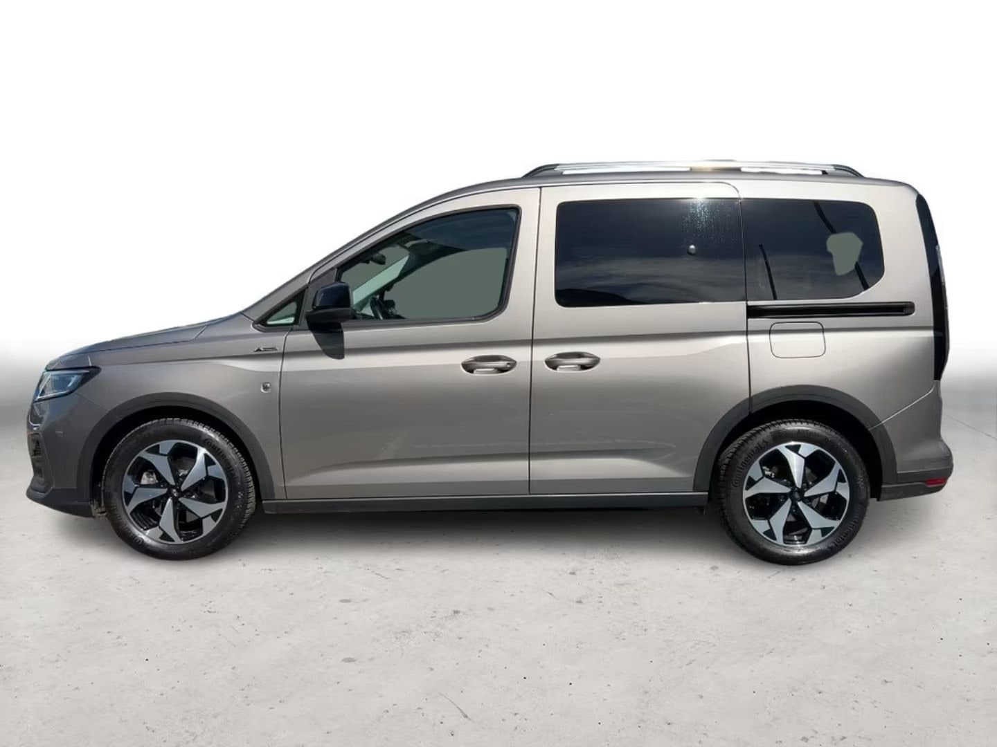 Ford Tourneo Connect — фото 4