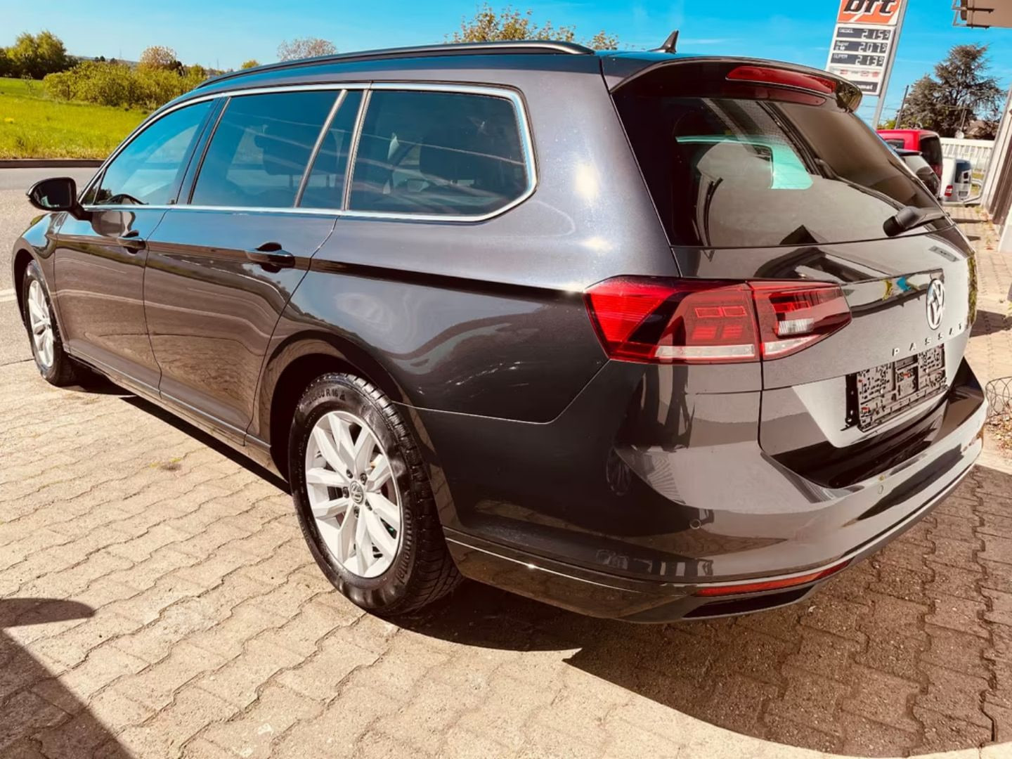 Volkswagen Passat Variant — фото 7