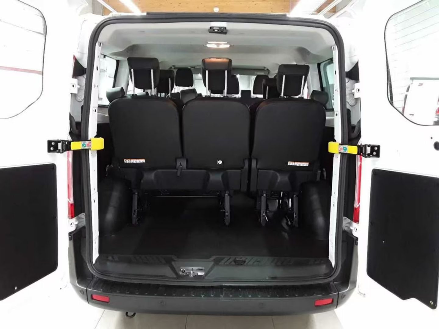 Ford Transit Custom — фото 12