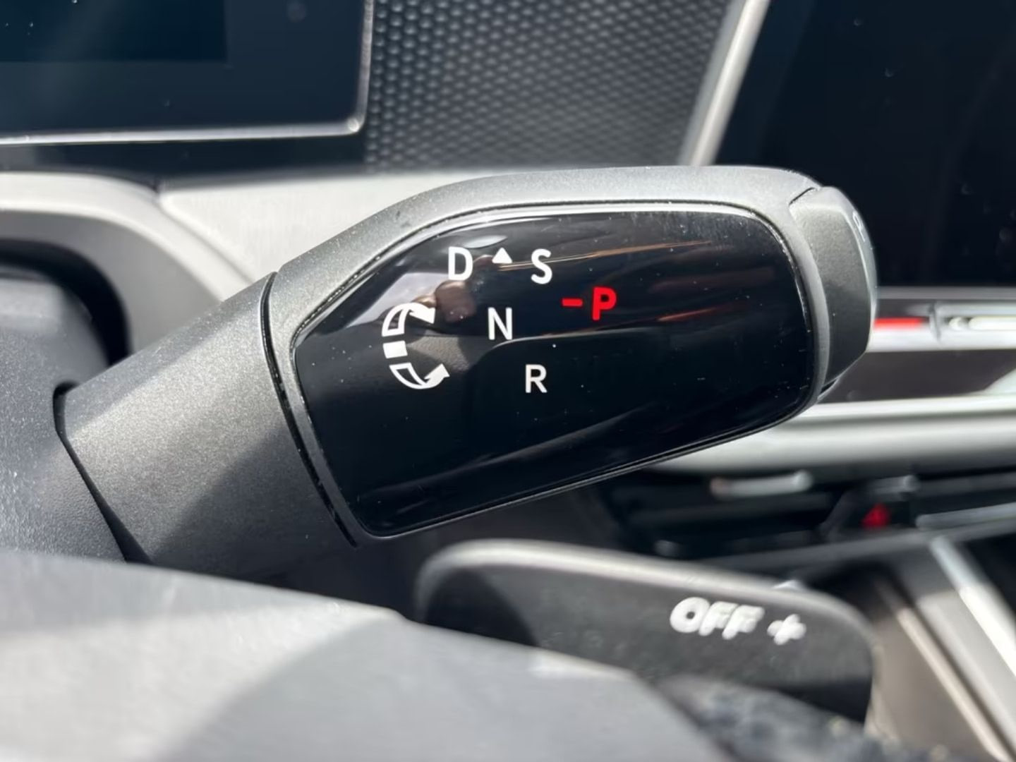 Volkswagen Passat — фото 11
