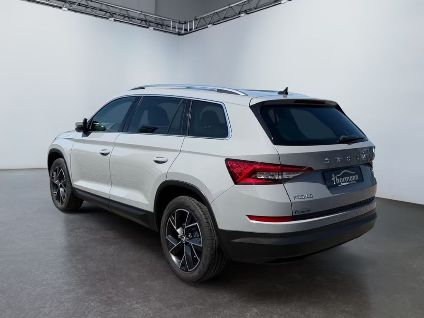 Skoda Kodiaq — фото 4
