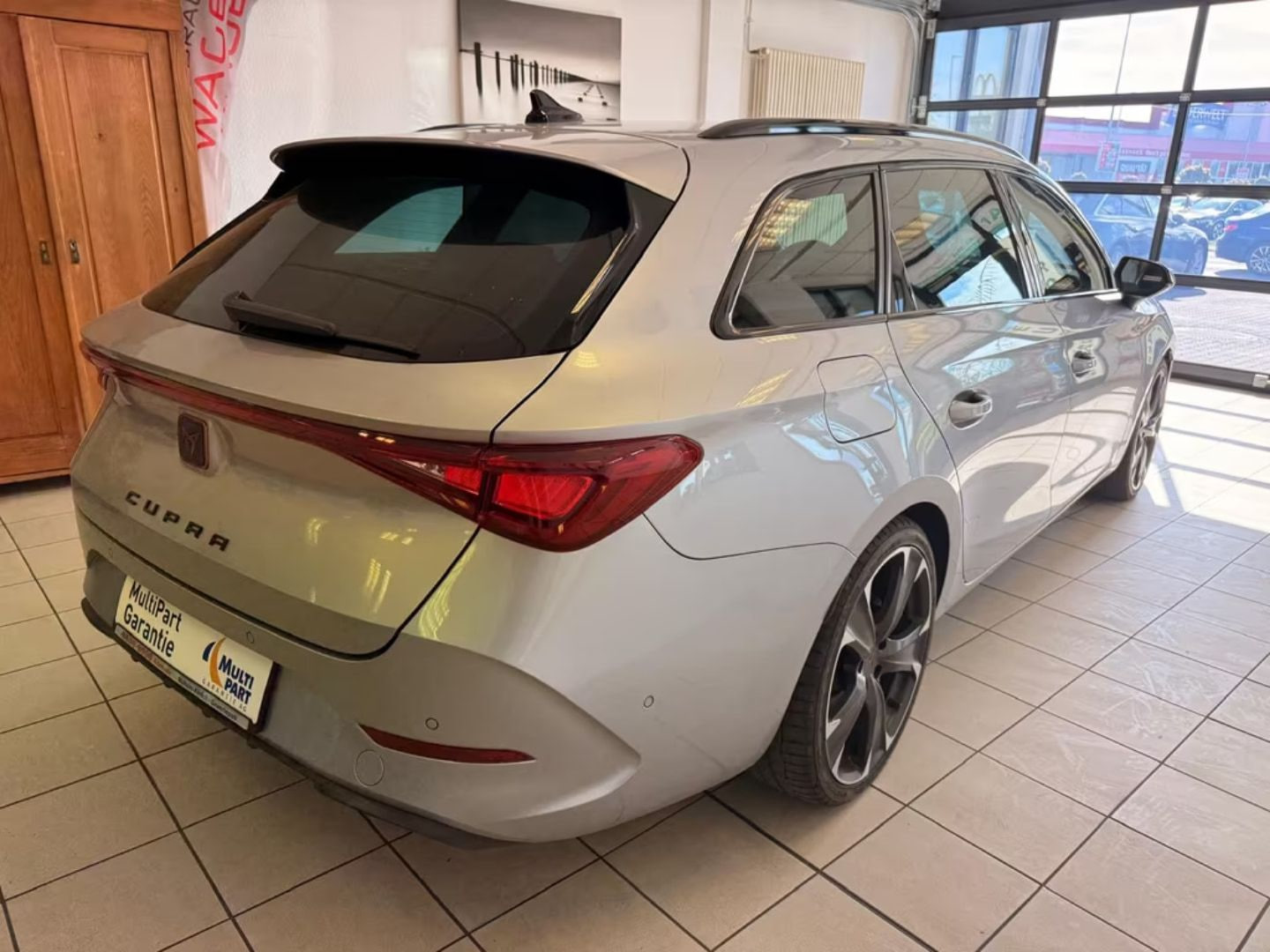Cupra Leon — фото 6